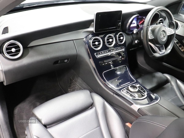 Used Mercedes-Benz C Class 2018 for sale - 76825403: Photo 3