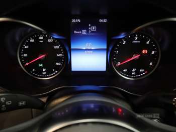 Used Mercedes-Benz GLC 2022 for sale - 74669119: Photo