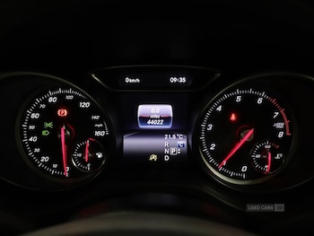 Used Mercedes-Benz GLA 2018 for sale - 79362868: Photo