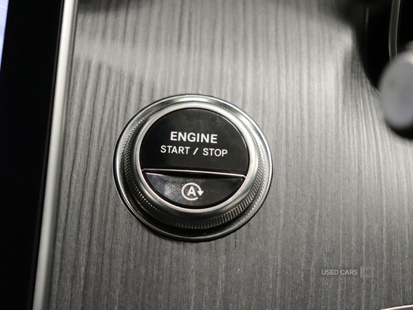 Used Mercedes-Benz C Class 2025 for sale - 78128562: Photo 43