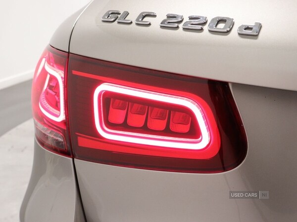 Used Mercedes-Benz GLC 2019 for sale - 76296472: Photo 27