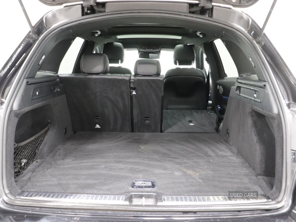 Used Mercedes-Benz GLC 2019 for sale - 77396998: Photo 32