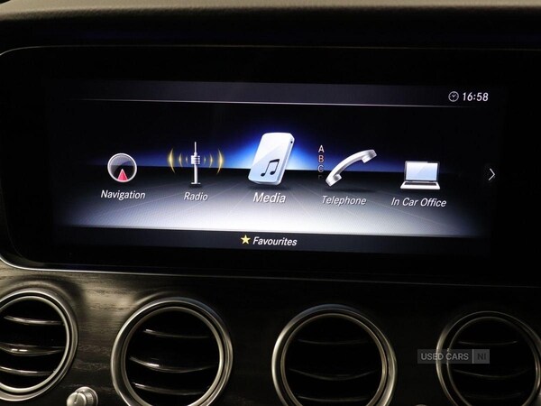 Used Mercedes-Benz E Class 2020 for sale - 76419539: Photo 16