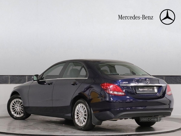 Used Mercedes-Benz C Class 2015 for sale - 77280304: Photo 2