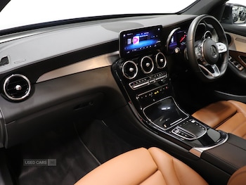 Used Mercedes-Benz GLC 2021 for sale - 75364663: Photo