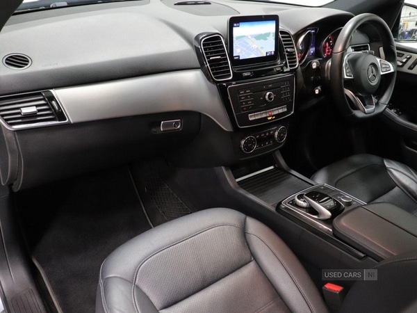 Used Mercedes-Benz GLE 2018 for sale - 76350062: Photo 3