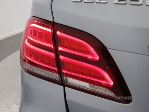 Used Mercedes-Benz GLE-Class 2018 for sale - 76228456: Photo 26