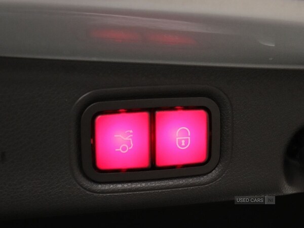 Used Mercedes-Benz E Class 2020 for sale - 76522689: Photo 31