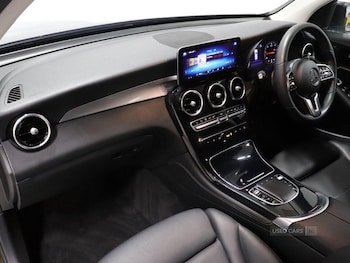 Used Mercedes-Benz GLC 2020 for sale - 78742371: Photo