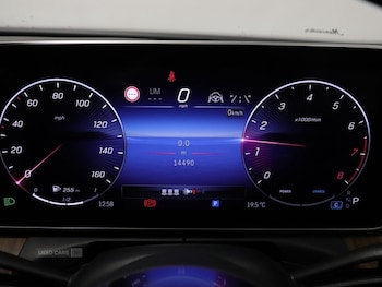 Used Mercedes-Benz C Class 2023 for sale - 78977288: Photo