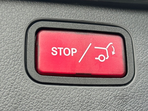 Used Mercedes-Benz C Class 2024 for sale - 76802922: Photo 34