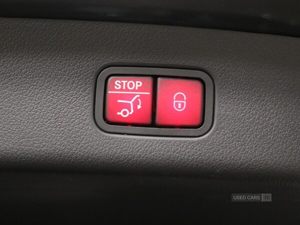 Used Mercedes-Benz GLC 2023 for sale - 77613179: Photo 39