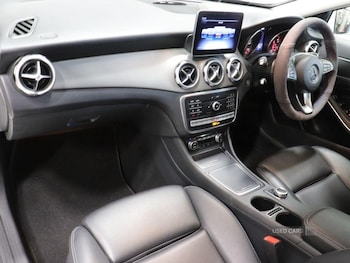 Used Mercedes-Benz GLA 2019 for sale - 78649507: Photo