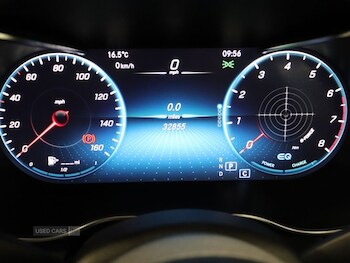 Used Mercedes-Benz C Class 2023 for sale - 77840440: Photo