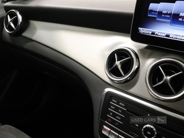 Used Mercedes-Benz GLA 2018 for sale - 77883935: Photo 44