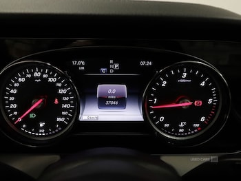 Used Mercedes-Benz E Class 2019 for sale - 78901718: Photo
