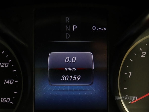 Used Mercedes-Benz V-Class 2023 for sale - 77684543: Photo 4