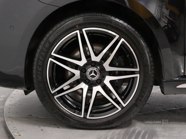 Used Mercedes-Benz V-Class 2023 for sale - 77684543: Photo 6