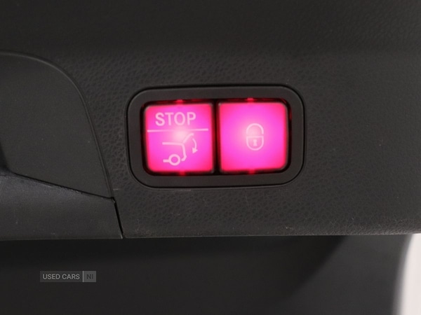 Used Mercedes-Benz GLC 2021 for sale - 76965744: Photo 34