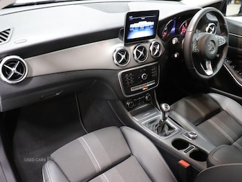 Used Mercedes-Benz GLA 2019 for sale - 76216082: Photo 3