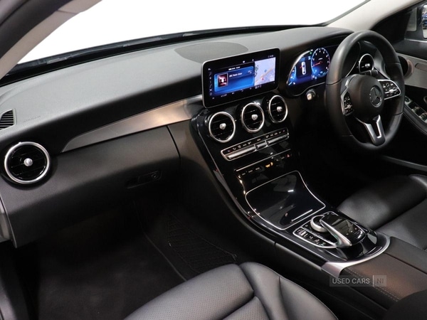 Used Mercedes-Benz C Class 2018 for sale - 77021441: Photo 3