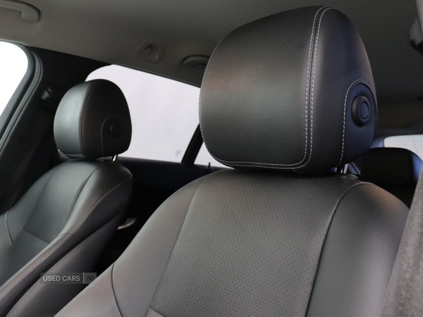 Used Mercedes-Benz C Class 2018 for sale - 77230847: Photo 16