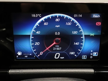 Used Mercedes-Benz GLA 2022 for sale - 78890423: Photo