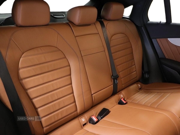 Used Mercedes-Benz GLC 2021 for sale - 76201899: Photo 10
