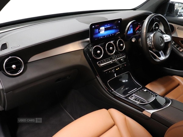Used Mercedes-Benz GLC 2021 for sale - 76201899: Photo 3