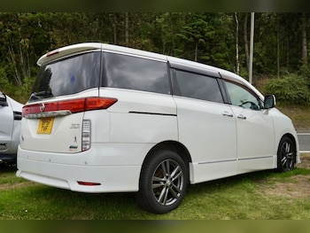 Used Nissan Elgrand 2021 for sale - 79389730: Photo