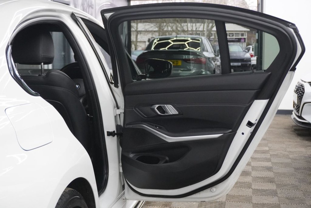 Used BMW 3 Series 2020 for sale - 77212888: Photo 42