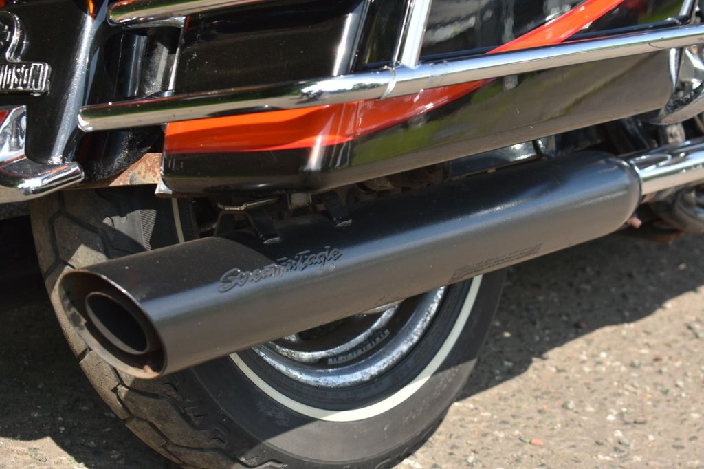 Harley-Davidson FLHTCUSE UL CLASSIC SCREAMIN E