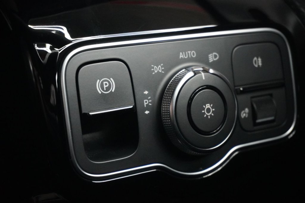 Used Mercedes-Benz A-Class 2019 for sale - 77188267: Photo 37