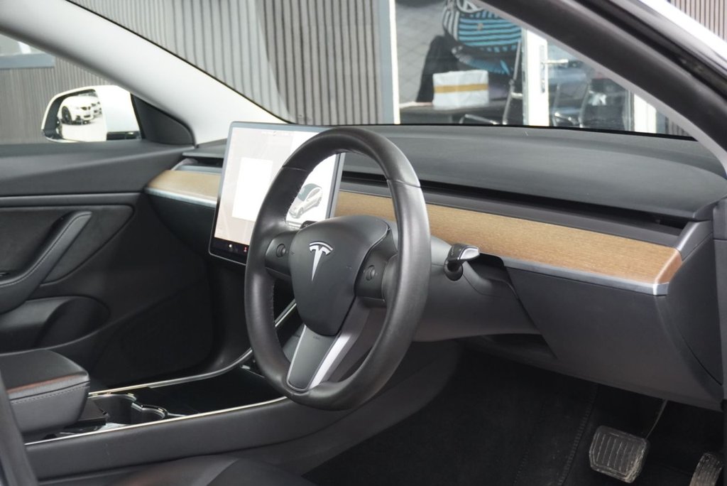 Used Tesla Model 3 2020 for sale - 78056322: Photo 40