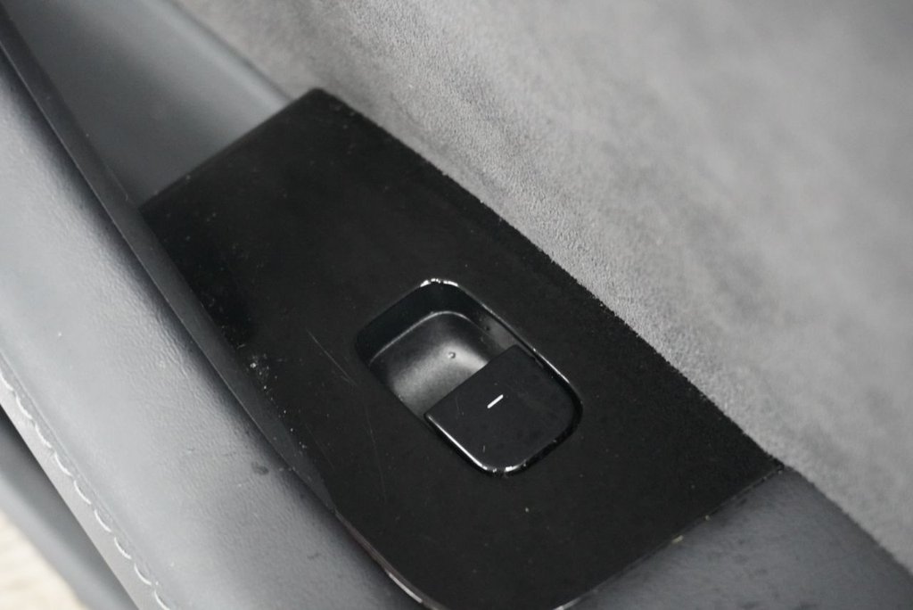 Used Tesla Model 3 2020 for sale - 78056322: Photo 45