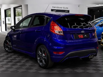 Used Ford Fiesta 2017 for sale - 79563228: Photo