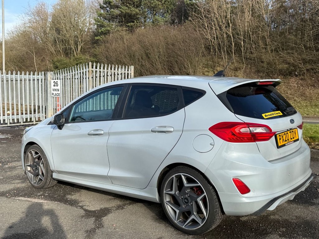 Used Ford Fiesta 2020 for sale - 77919900: Photo 3