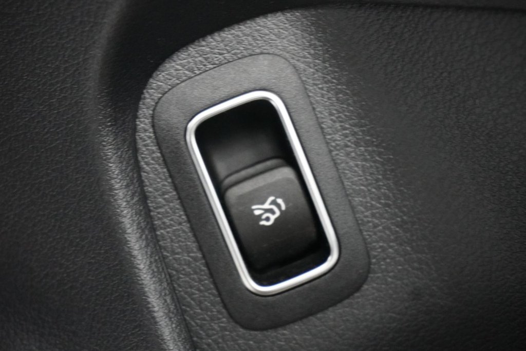 Used Mercedes-Benz CLA 2021 for sale - 77187955: Photo 37