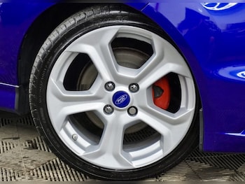 Used Ford Fiesta 2014 for sale - 79077438: Photo