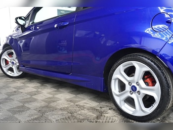 Used Ford Fiesta 2014 for sale - 79077438: Photo