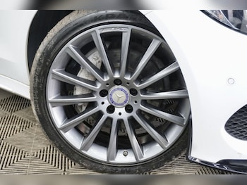 Used Mercedes-Benz C Class 2016 for sale - 78372444: Photo