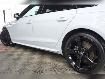 Used Audi A4 2020 for sale - 79022977: Photo