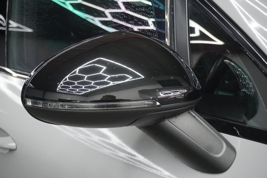 Used Porsche Macan 2016 for sale - 77263043: Photo 21