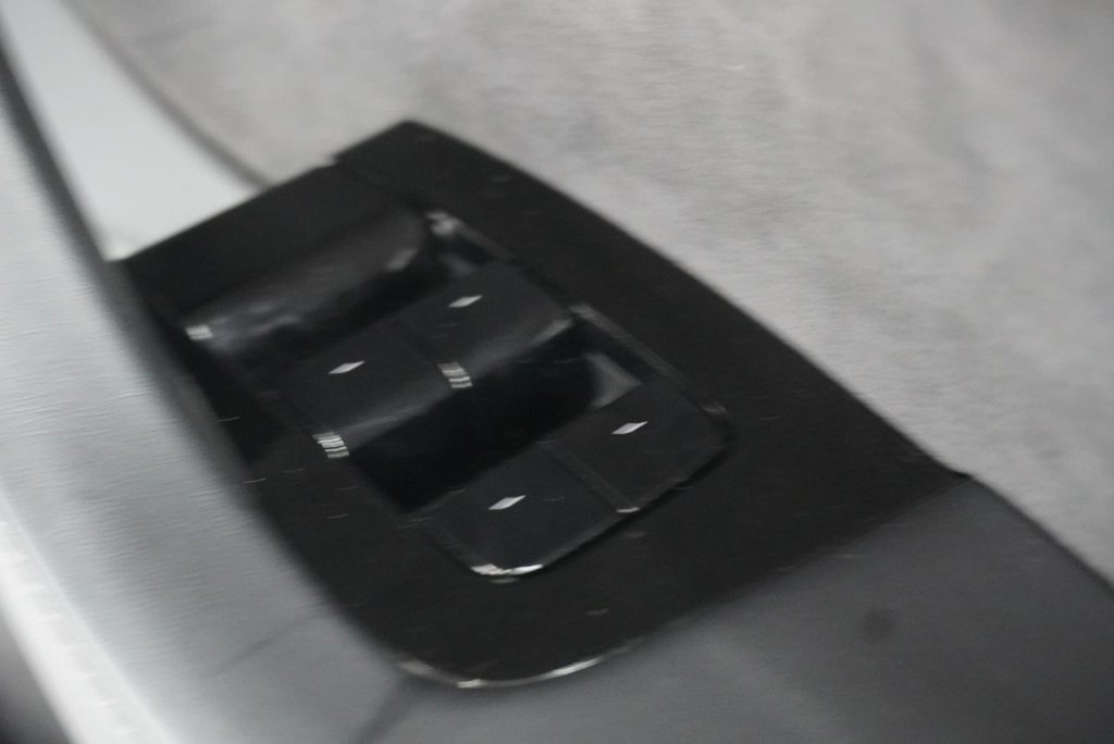 Used Tesla Model 3 2020 for sale - 77262945: Photo 40