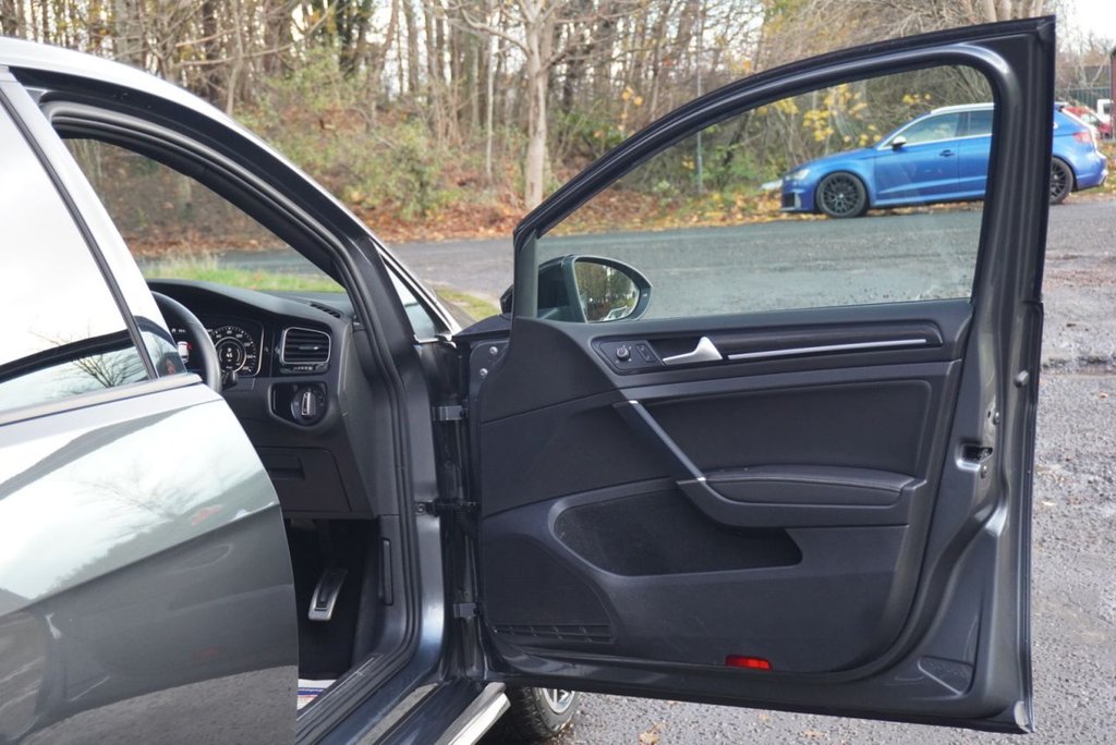 Used Volkswagen Golf 2020 for sale - 77187899: Photo 39