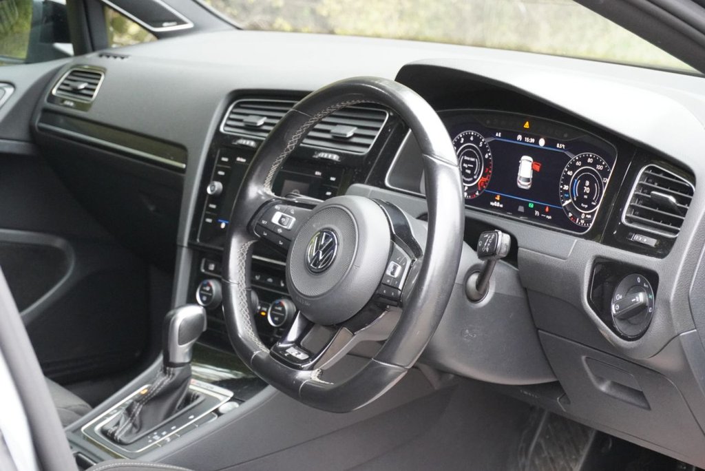 Used Volkswagen Golf 2020 for sale - 77187899: Photo 43