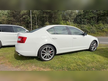 Used Skoda Octavia 2014 for sale - 79313938: Photo