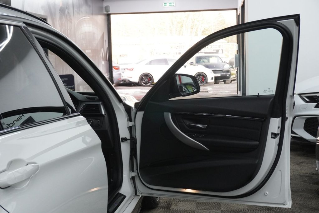 Used BMW 3 Series 2017 for sale - 77313519: Photo 35