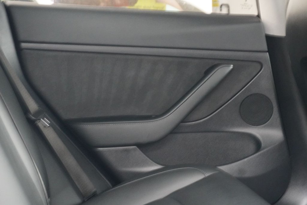 Used Tesla Model 3 2021 for sale - 77236529: Photo 46