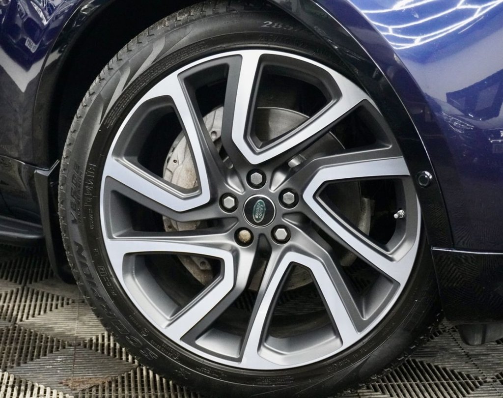 Used Land Rover Discovery 2018 for sale - 77188060: Photo 3